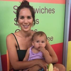 Meet your Posher, Lara